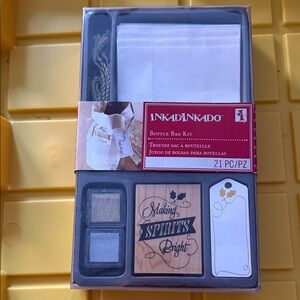 Inkadinkado Bottle Bag Kit ink kit with ties, tags, ink and ink pads 21 pieces